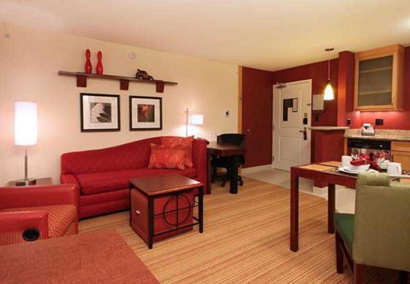 Residence Inn By Marriott Woodbridge Edison/Raritan Center מראה חיצוני תמונה
