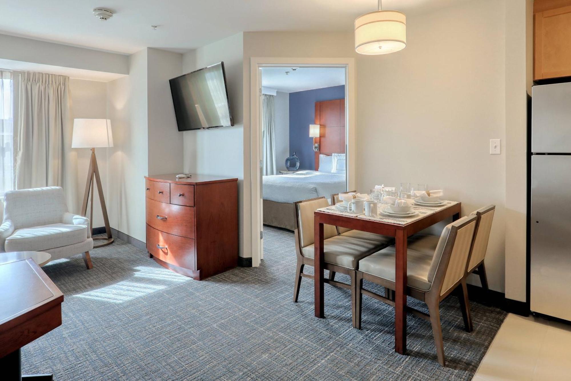 Residence Inn By Marriott Woodbridge Edison/Raritan Center מראה חיצוני תמונה