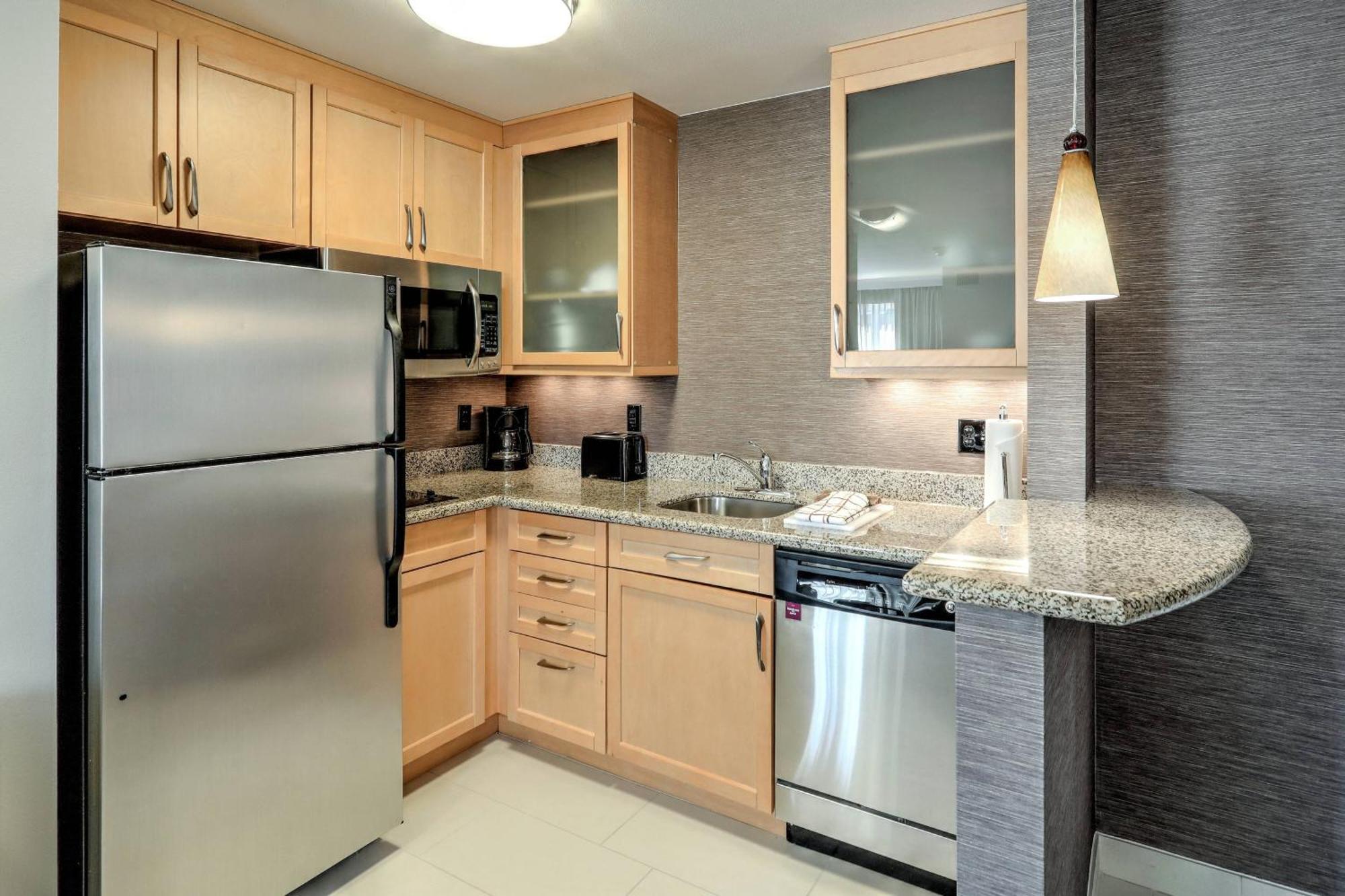 Residence Inn By Marriott Woodbridge Edison/Raritan Center מראה חיצוני תמונה